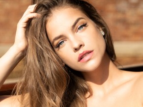 Barbara Palvin 2019