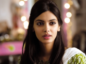 Diana Penty in Cocktail Movie