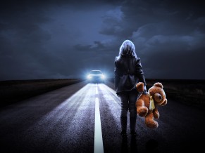 Girl Teddy Bear Night Road 4K