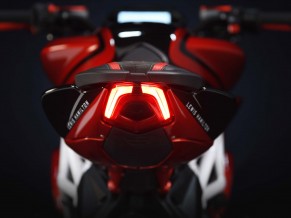 MV Agusta Brutale 800 RR... 3