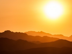 Sunset Mountains 4K