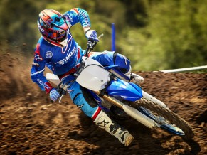 2018 Yamaha YZ250 Motocross Motorcycle 4K