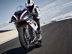 BMW HP4 Race 2018 4K