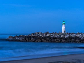 Walton Lighthouse in Santa Cruz California 4K