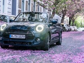 MINI Cooper S Cabrio Sidewalk 2020 5K